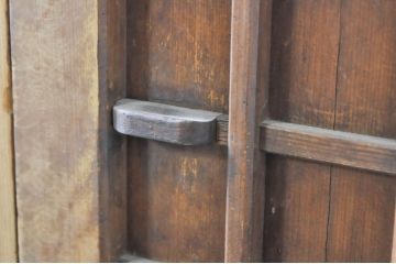アンティーク家具　ヒノキ材　凝ったつくりの五尺水屋箪笥サイドボード(収納棚、戸棚、食器棚)(R-036344)