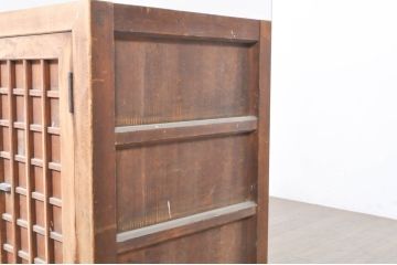 アンティーク家具　ヒノキ材　凝ったつくりの五尺水屋箪笥サイドボード(収納棚、戸棚、食器棚)(R-036344)