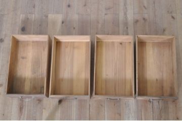 アンティーク家具　ヒノキ材　凝ったつくりの五尺水屋箪笥サイドボード(収納棚、戸棚、食器棚)(R-036344)