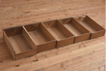 アンティーク家具　明治期　重厚感抜群の近江水屋箪笥テレビボード(テレビ台、ローボード、キャビネット、戸棚、収納棚、サイドボード)(R-036352)