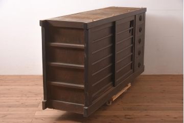 アンティーク家具　明治期　重厚感抜群の近江水屋箪笥テレビボード(テレビ台、ローボード、キャビネット、戸棚、収納棚、サイドボード)(R-036352)
