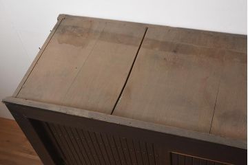 アンティーク家具　縦桟引き戸の近江水屋箪笥テレビ台(キャビネット、戸棚、収納棚、サイドボード、食器棚)(R-036353)