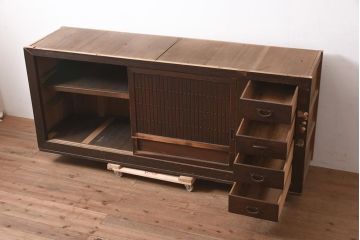 アンティーク家具　縦桟引き戸の近江水屋箪笥テレビ台(キャビネット、戸棚)(R-036354)