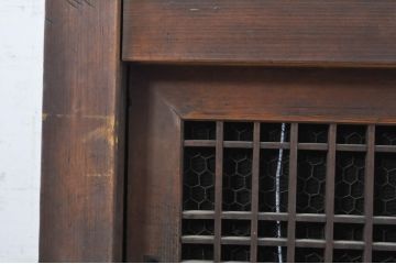 アンティーク家具　前面ケヤキ材・ヒノキ材　四尺水屋箪笥サイドボード(収納棚、戸棚、食器棚)(R-036357)