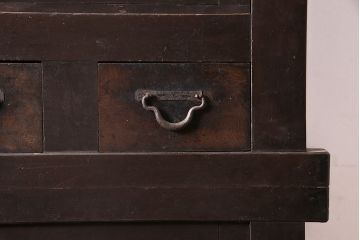 アンティーク家具　シンプルな四尺水屋箪笥(キャビネット、収納棚)(R-036363)