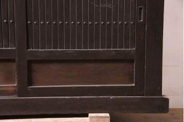 アンティーク家具　シンプルな四尺水屋箪笥(キャビネット、収納棚)(R-036363)