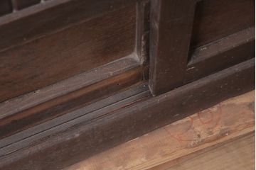 アンティーク家具　シンプルな四尺水屋箪笥(キャビネット、収納棚)(R-036363)