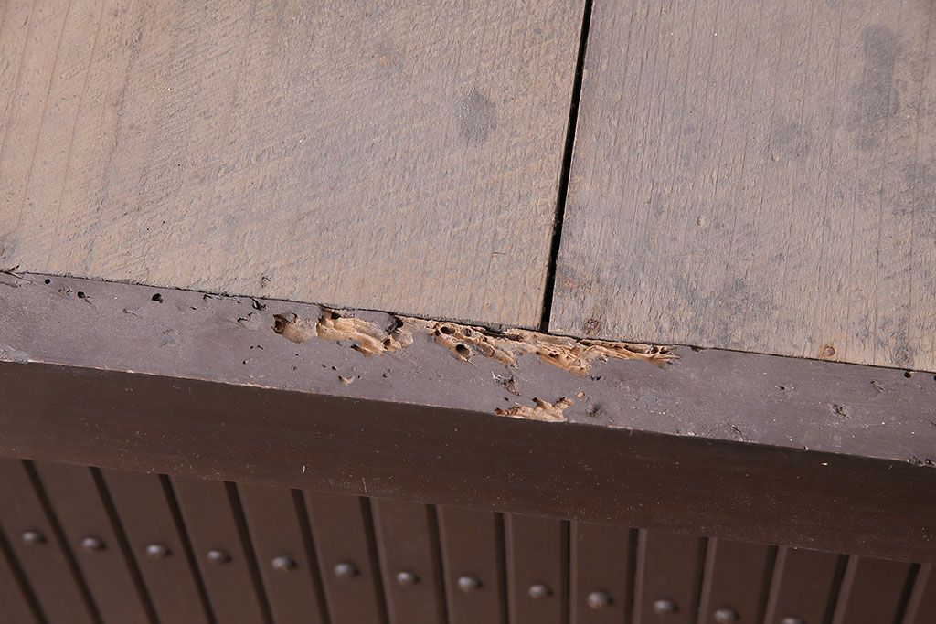 アンティーク家具　シンプルな四尺水屋箪笥(サイドボード、テレビ台)(R-036364)