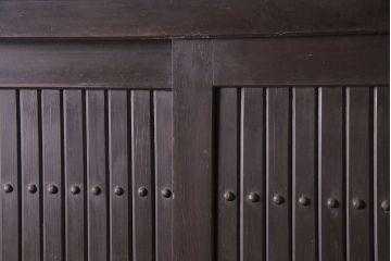 アンティーク家具　シンプルな四尺水屋箪笥(サイドボード、テレビ台)(R-036364)