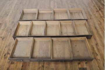 アンティーク家具　明治大正期　前面ケヤキ・ヒノキ材　六尺水屋箪笥キャビネット(収納棚)(R-036366)