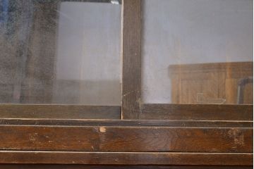 アンティーク家具　重厚な大正ロマンキャビネット(収納棚、飾り棚)(R-036378)