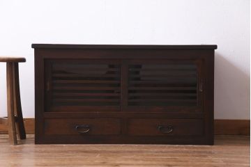アンティーク家具　明治大正期　ヒノキ材　小振り　味わい深い帳場箪笥のローボード(収納棚、テレビ台)