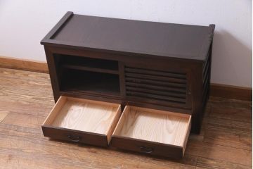 アンティーク家具　明治大正期　ヒノキ材　小振り　味わい深い帳場箪笥のローボード(収納棚、テレビ台)