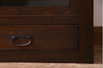アンティーク家具　明治大正期　ヒノキ材　小振り　味わい深い帳場箪笥のローボード(収納棚、テレビ台)