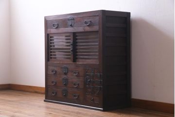 アンティーク家具　明治期　ヒノキ材　堅牢さと品格が漂うリメイク帳場箪笥(時代箪笥、収納棚、戸棚)