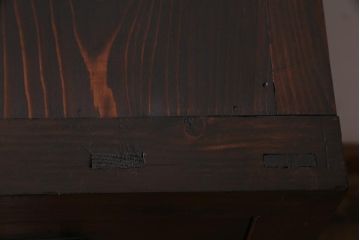 アンティーク家具　明治期　ヒノキ材　堅牢さと品格が漂うリメイク帳場箪笥(時代箪笥、収納棚、戸棚)