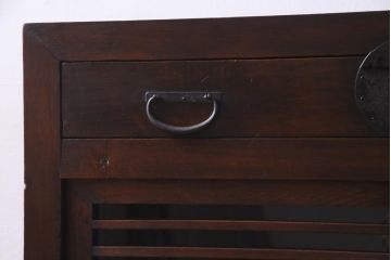 アンティーク家具　明治期　ヒノキ材　堅牢さと品格が漂うリメイク帳場箪笥(時代箪笥、収納棚、戸棚)