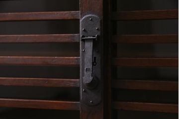 アンティーク家具　明治期　ヒノキ材　堅牢さと品格が漂うリメイク帳場箪笥(時代箪笥、収納棚、戸棚)