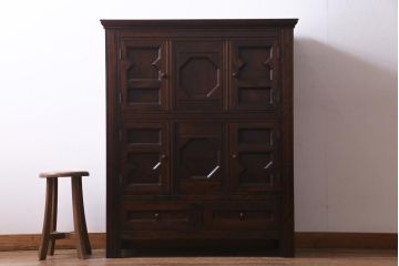 中古　松本民芸家具　B型サイドボード　ジャコビアン様式がクラシカルなキャビネット(収納棚、戸棚)(定価約51万円)
