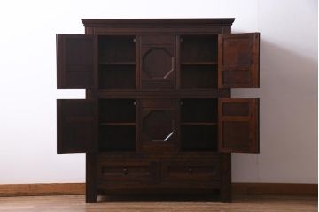中古　松本民芸家具　B型サイドボード　ジャコビアン様式がクラシカルなキャビネット(収納棚、戸棚)(定価約51万円)