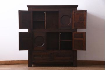 中古　松本民芸家具　B型サイドボード　ジャコビアン様式がクラシカルなキャビネット(収納棚、戸棚)(定価約51万円)