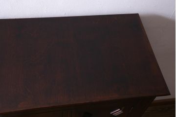 中古　松本民芸家具　B型サイドボード　ジャコビアン様式がクラシカルなキャビネット(収納棚、戸棚)(定価約51万円)