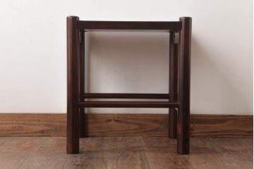 中古　北海道民芸家具　シンプルな板座のスツール(花台、サイドテーブル)