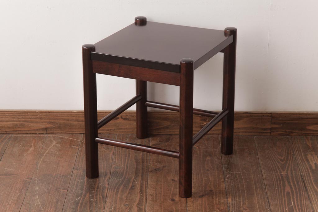 中古　北海道民芸家具　シンプルな板座のスツール(花台、サイドテーブル)