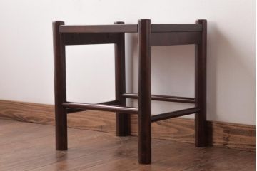 中古　北海道民芸家具　シンプルな板座のスツール(花台、サイドテーブル)