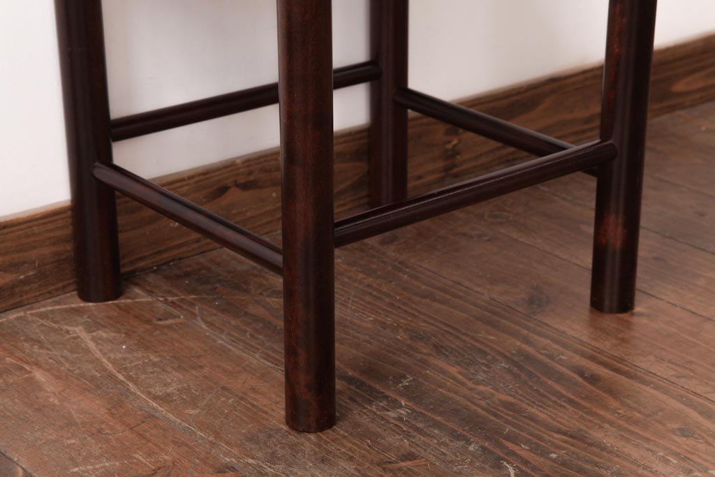 中古　北海道民芸家具　シンプルな板座のスツール(花台、サイドテーブル)