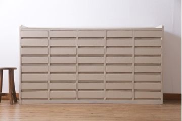 ペイント家具　レトロ家具　40杯　たっぷり収納できるシンプルな書類ケース(チェスト、サイドボード、引き出し)