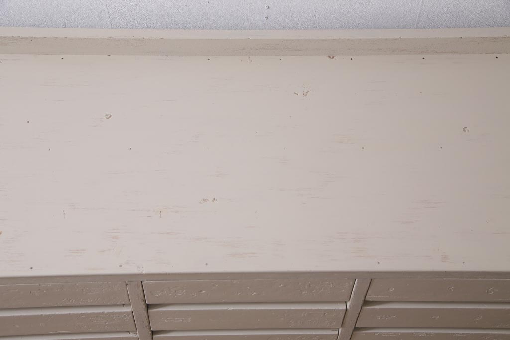 ペイント家具　レトロ家具　40杯　たっぷり収納できるシンプルな書類ケース(チェスト、サイドボード、引き出し)