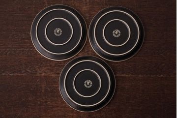 アンティーク雑貨　イギリスビンテージ　HORNSEA(ホーンジー)　EBONY(エボニー)　カップ&ソーサー3客セット(洋食器)(R-036417)
