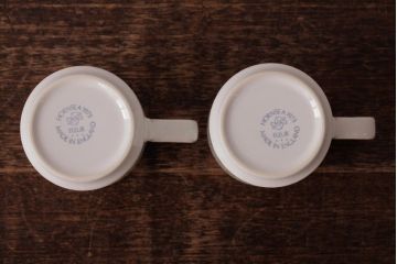 ヴィンテージ雑貨　イギリスビンテージ　Hornsea(ホーンジー)　FLEUR(フルール)　カップ&ソーサー2客セット(R-036418)