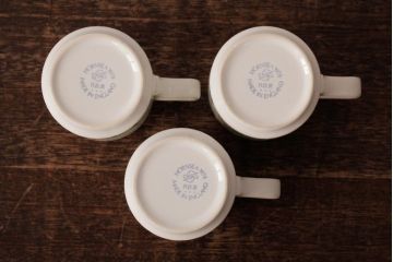 ヴィンテージ雑貨　イギリスビンテージ　Hornsea(ホーンジー)　FLEUR(フルール)　カップ&ソーサー3客セット(R-036419)