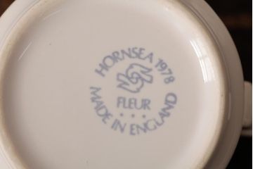 ヴィンテージ雑貨　イギリスビンテージ　Hornsea(ホーンジー)　FLEUR(フルール)　カップ&ソーサー3客セット(R-036419)