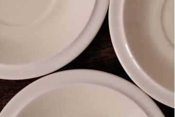 ヴィンテージ雑貨　イギリスビンテージ　Hornsea(ホーンジー)　FLEUR(フルール)　カップ&ソーサー3客セット(R-036419)