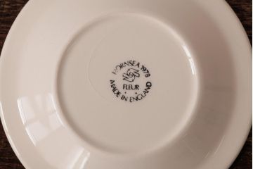 ヴィンテージ雑貨　イギリスビンテージ　Hornsea(ホーンジー)　FLEUR(フルール)　カップ&ソーサー3客セット(R-036419)