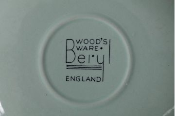 ビンテージ雑貨　イギリスヴィンテージ　Woods ware(ウッズウエア)　Beryl(ベロル)　カップ&ソーサー2客セット(R-036421)