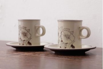 ヴィンテージ雑貨　イギリスビンテージ　HORNSEA(ホーンジー)　Cornrose(コーンローズ)　カップ&ソーサー2客セット(デミタスカップ)(R-036423)