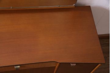 北欧ヴィンテージ家具　チーク材　すっきりとした作りのドレッシングチェスト(ドレッサー、鏡台、ミラー、ビンテージ)