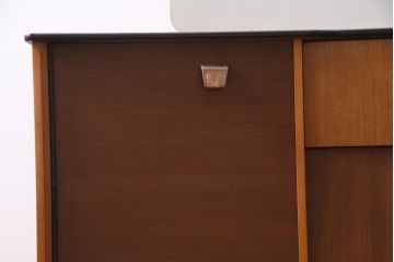 北欧ヴィンテージ家具　チーク材　すっきりとした作りのドレッシングチェスト(ドレッサー、鏡台、ミラー、ビンテージ)