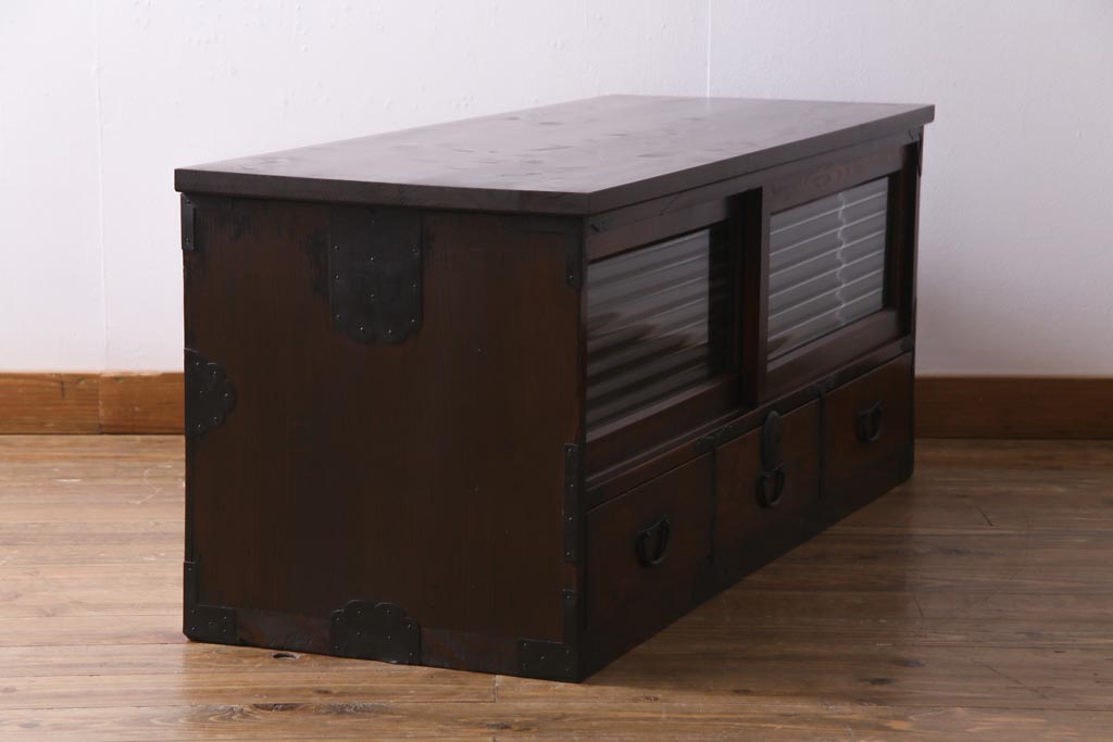 和製　アンティーク家具　前板ケヤキ材　モールガラス入り　味わい深い風合いが格好いいリメイクテレビ台(ローボード、収納棚、テレビボード)