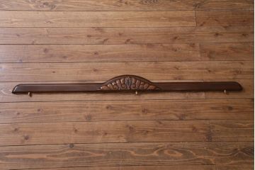 アンティーク家具　イギリスアンティーク　オーク材　格調高い佇まいが目を惹くキャビネット(収納棚、サイドボード)