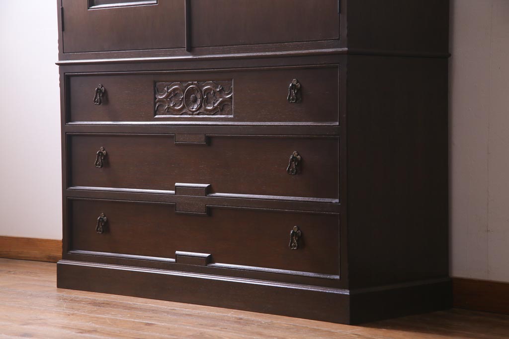 ビンテージ家具　神戸家具　永田良介商店　英国アンティークの様なデザインが魅力のチェスト(洋タンス、衣類タンス)