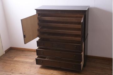 ビンテージ家具　神戸家具　永田良介商店　英国アンティークの様なデザインが魅力のチェスト(洋タンス、衣類タンス)