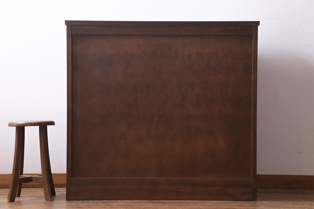 当店リメイク家具　北海道民芸家具　和室にも洋室にも合うチェスト(引き出し、タンス)