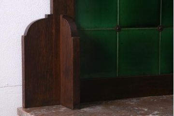 イギリスアンティーク家具　オーク材　重厚な木の味わいのウォッシュスタンド(洗面台、サイドボード、キャビネット)