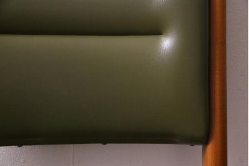 ヴィンテージ家具　北欧ビンテージ　チーク材　ビンテージ感あふれる色合いが魅力的なダイニングチェア(椅子)(1)