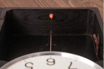 レトロ雑貨　Meiji(明治時計社)　30DAY　手巻き　ガラス窓がおしゃれなゼンマイ式振り子時計(柱時計、掛け時計)